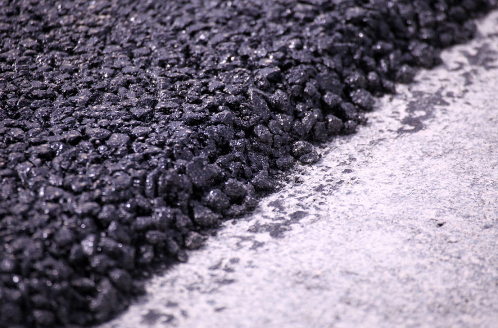 Trasformando i vecchi pneumatici in materiale utile per costruire nuove strade è possibile ridurre l’inquinamento acustico